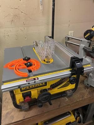 Featherboard for Table saw and router table