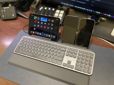 Logitech MX Keys S Tablet and Smartphone Stand