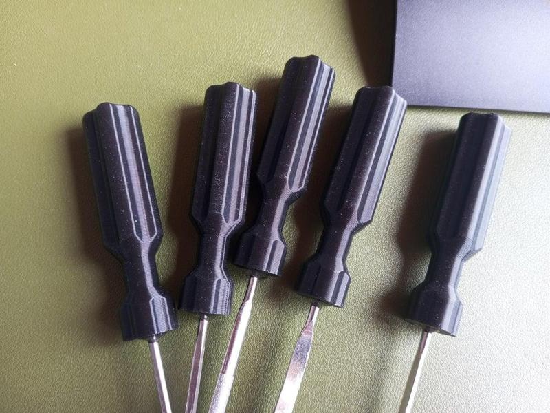 Handle for the file