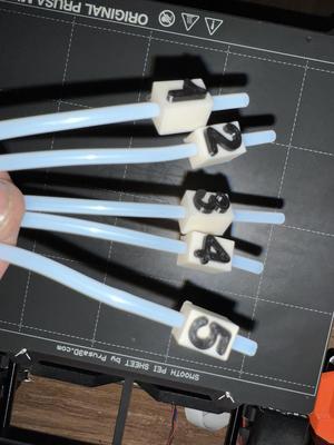 Čísla na PTFE trubičky MMU3  -  Numbers on PTFE tubes MMU3