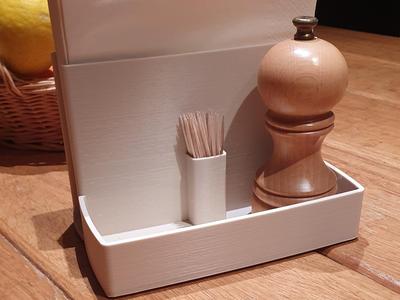 Serviettenhalter / Napkin holder