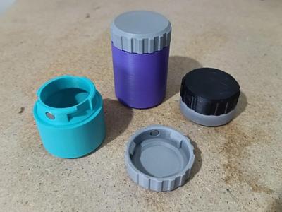 Magnetic Twist Lock Containers