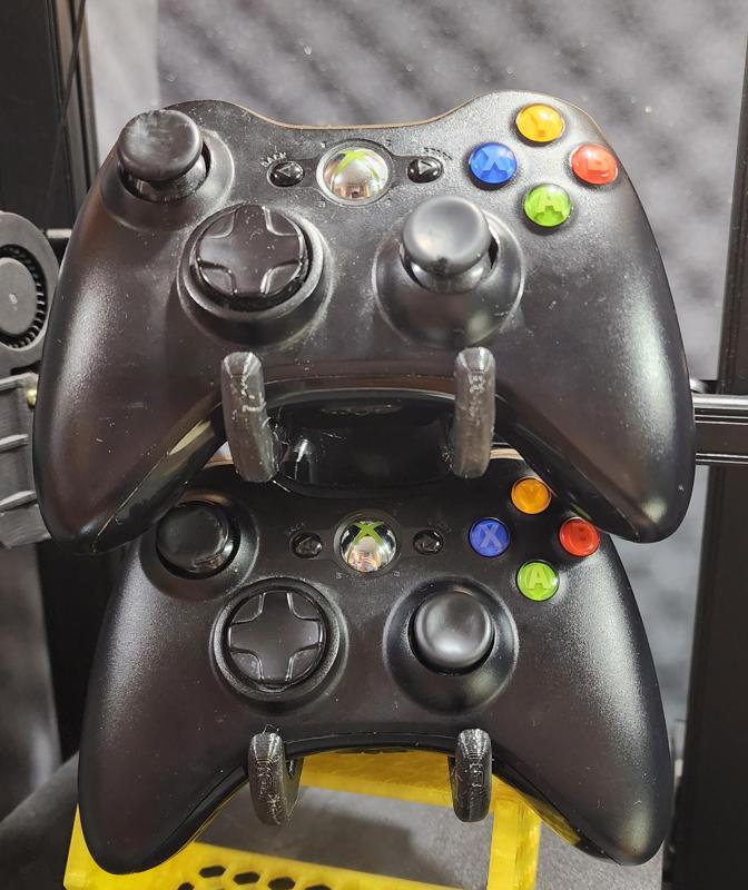 holder for xbox 360 controllers on the wall