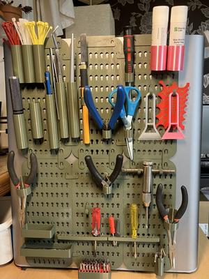 Tool board that suits your Bambu Labs X1 Carbon - will keep your desktop clean!