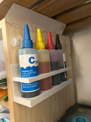 simple 38mm diameter bottle shelf 