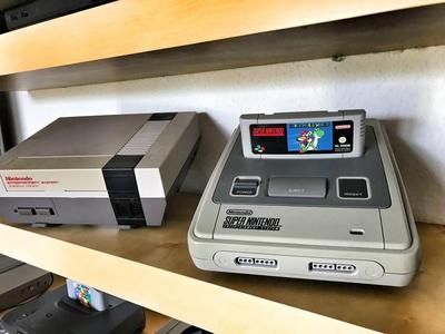Game Console Universal Stand