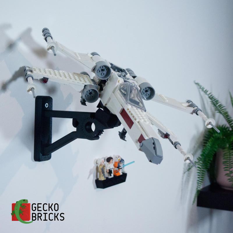 3D Printed Wall Mount for Star Wars Luke Skywalker’s X-Wing Fighter™ 75301