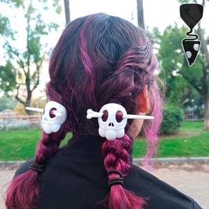 SKULL HAIRPIN