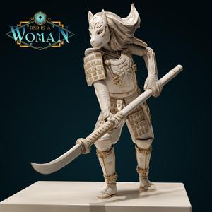 Aasimar Fighter - Rina - 28/32mm and 75mm