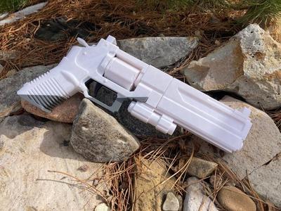 Helldivers 2 P4 Revolver functional prop
