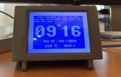 C64 Commodore 64 desktop clock