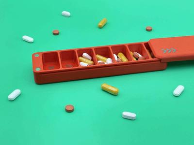 Compact Magnetic Travel Pillcase (print-in-place)
