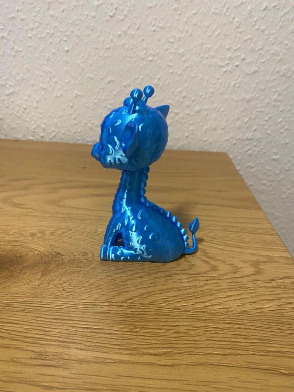 Cute toon giraffe