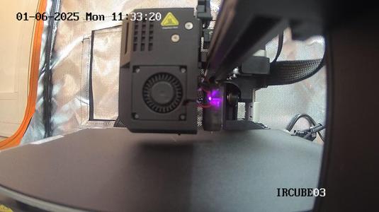 Hikvision cube DS-2CD2412 / DS-2CD2432 camera holder mount for ender 3 v3 KE