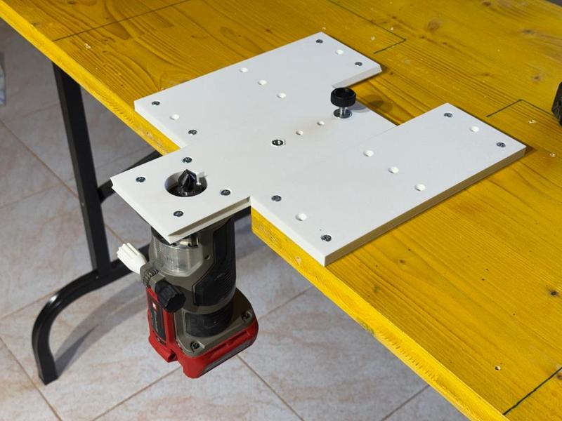 Einhell TP-ET 18 router adjustable sliding base