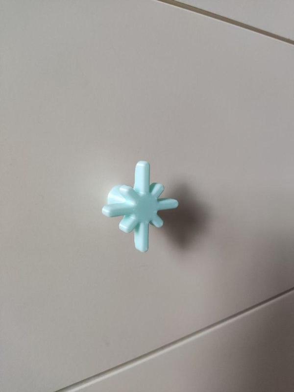 Knobs for closet and drawers