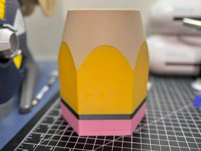 Pen/Pencil Holder
