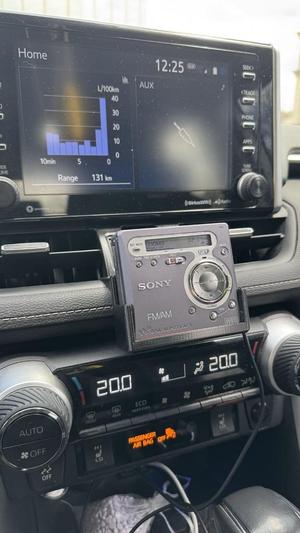 Minidisc Car Dock