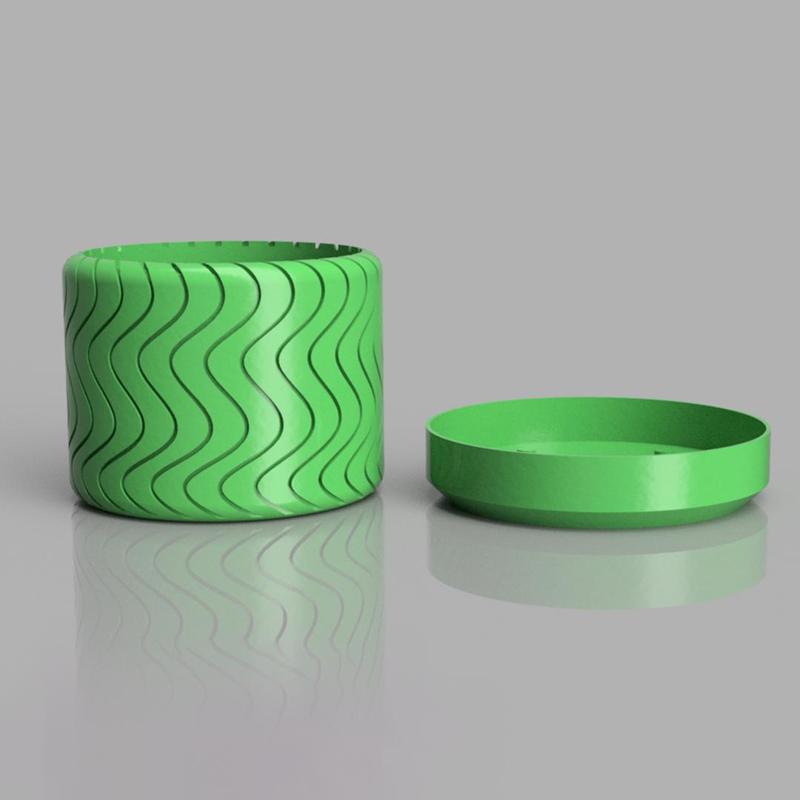 Planter with saucer 