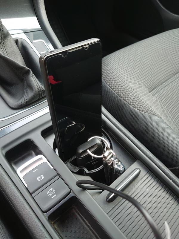 VW Cup Phone Holder.stl