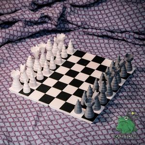 Telescoping Chess Set (Pieces and Simple Case Only)
