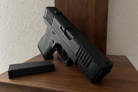 Glock 19 Gen 5 v3 with slide