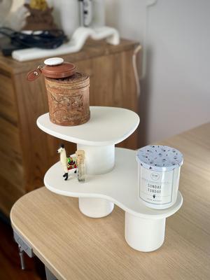 The Wavy Stand - A Modern Desk Shelf