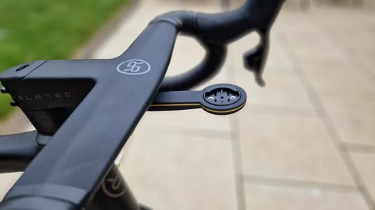 Garmin Aero Handlebar Out Front Mount - BLKTEC R8