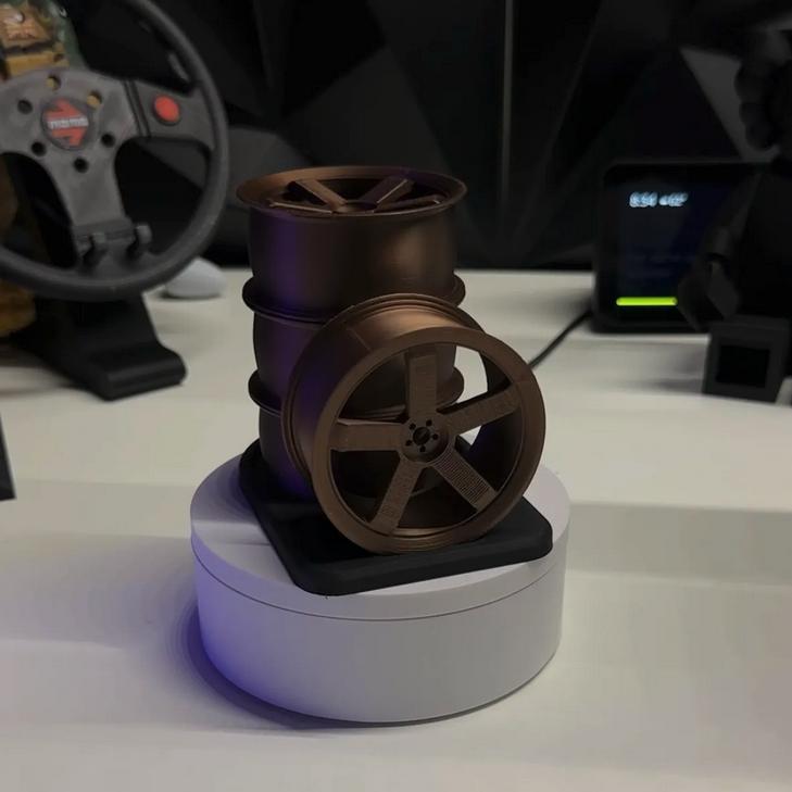 Wheel Pen Holder
