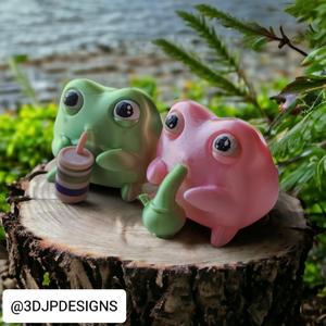 CUTE DRINKING FROG COUPLE! - PEN HOLDER #FunctionalArt