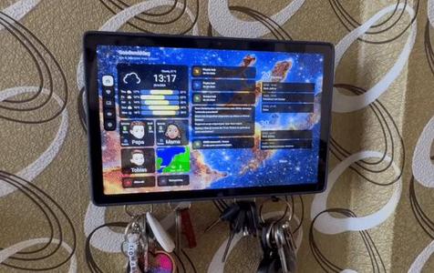 Wallmount for Samung tab A8 (wireless charging)