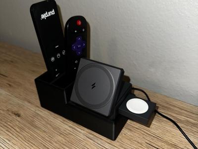 anker magsafe cube nightstand organizer