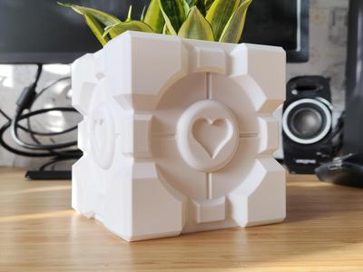Companion Cube Plant pot Planter - Vase mode