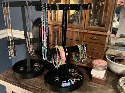 Jewelry Stand