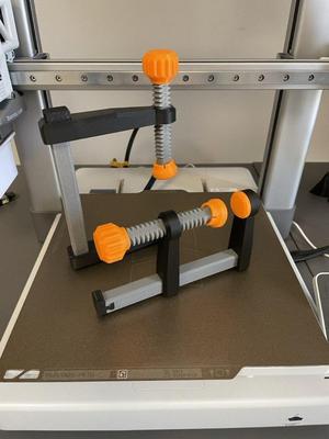 adjustable clamp