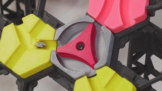 Hextraction Flip-Flop Tile