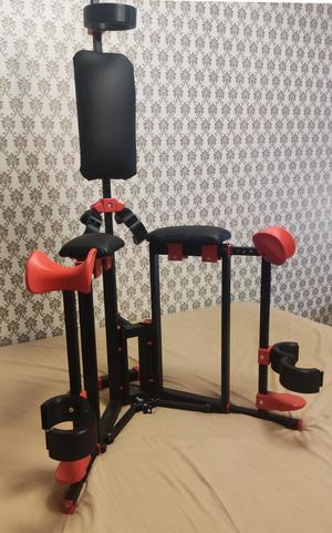 Fully adjustable foldable restraint chair
