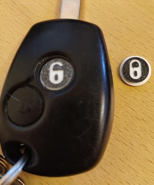 Replacement unlock button for Renault key fob