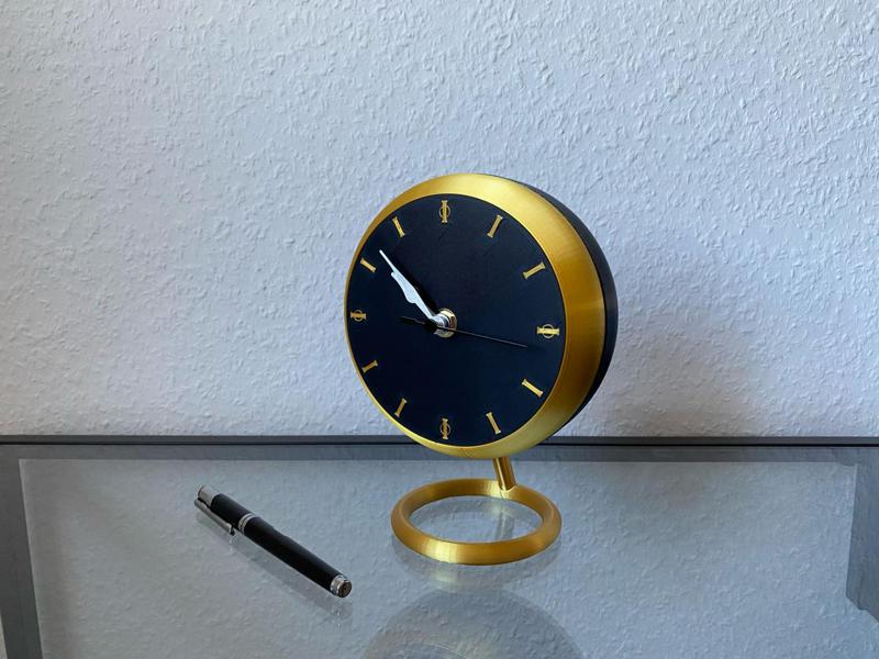 Desk clock