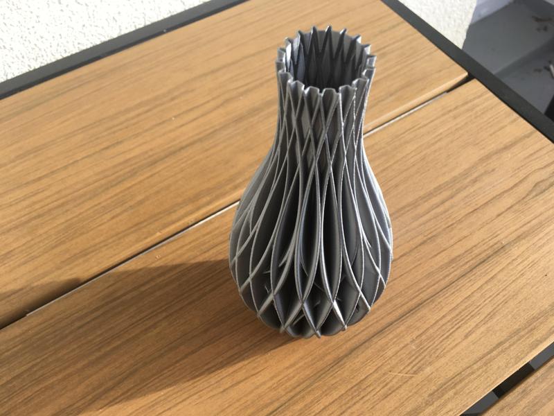 Wavy Vase - 2017