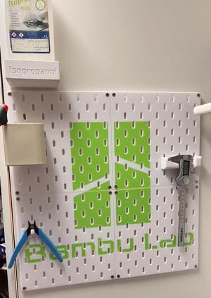 IKEA Skadis 23x23cm Quad Block with Bambu Lab Logo 2 Colors