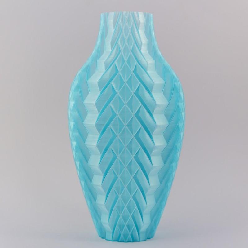 Chromatic Quantum Vase