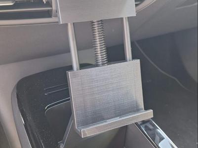 VW ID4 Tablet/Phone Mount