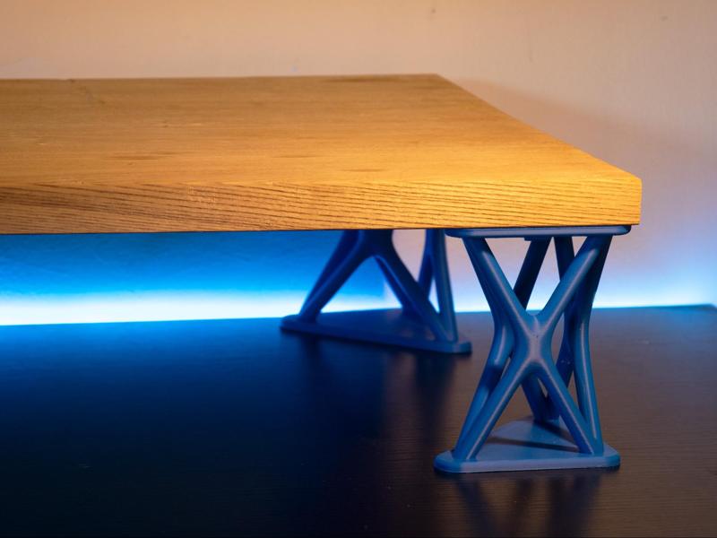FeatherLight Stand