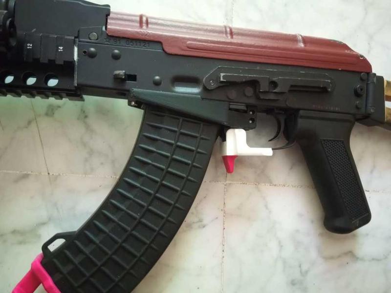 AK mag quick detach