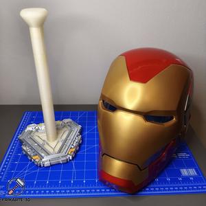 Nano ARC Iron Man Helmet Display Stand