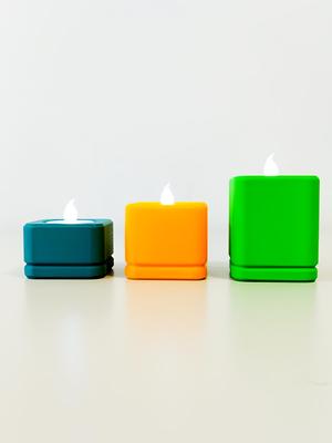 Customizable square candle holder in 3 heights.