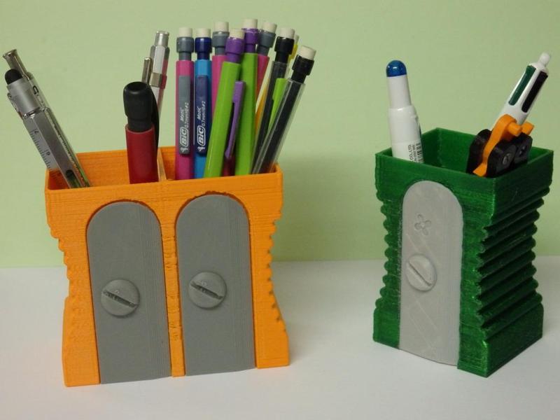 Pencil box / Pot a crayon
