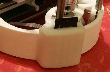 Support externe pour la carte SD Dagoma D200