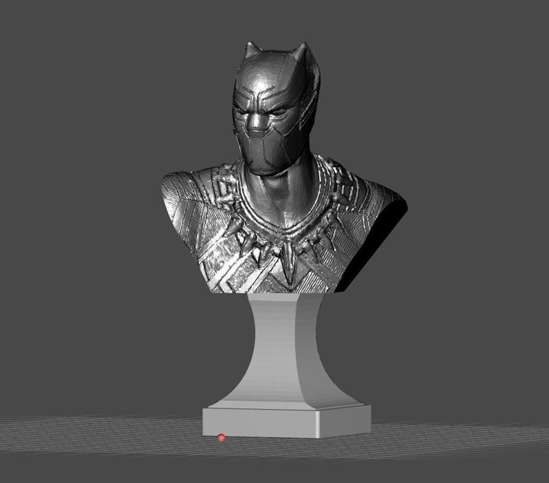 BLACK PANTHER FREE BUST